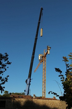 Image 7-2 : montage de la grue